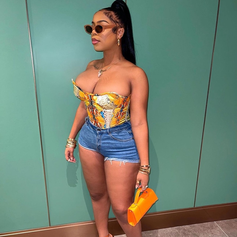 Sexy Faux snake skin head turning Corset 😍